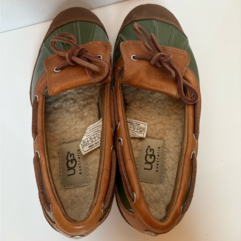 UGG Australia Ashdale Rain Shoes Size 7 – Green/Brown Leather Sherpa Lined